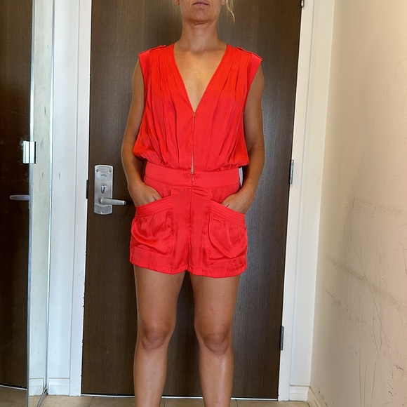 BeBe Vibrant Poppy Red Romper with Pockets, Gold Buttons, Hidden Zipper & Hooks - Picture 5 of 13